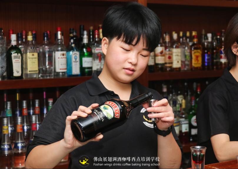 如何節(jié)約酒吧成本？